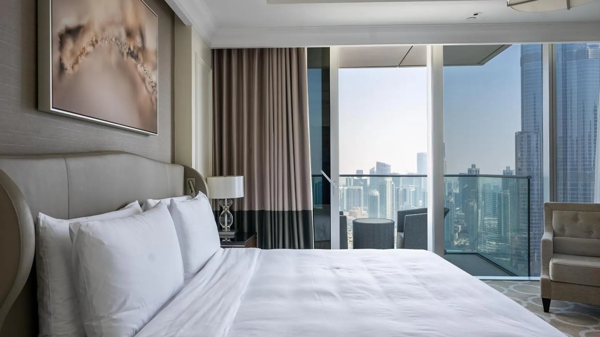 Apartment In Kempinski Boulevard Downtown Dubai